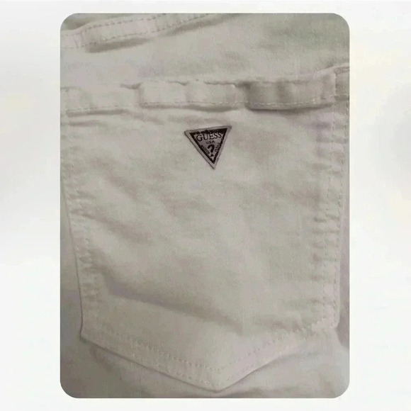 Guess White Rolled Cuff Distressed High Rise Shorts Size 31 - Picture 14 of 14